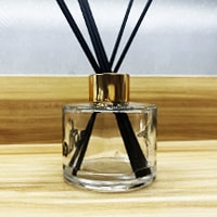 diffuser glass bottle